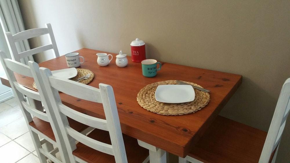 אס פוחולס Apartamentos Timon מראה חיצוני תמונה